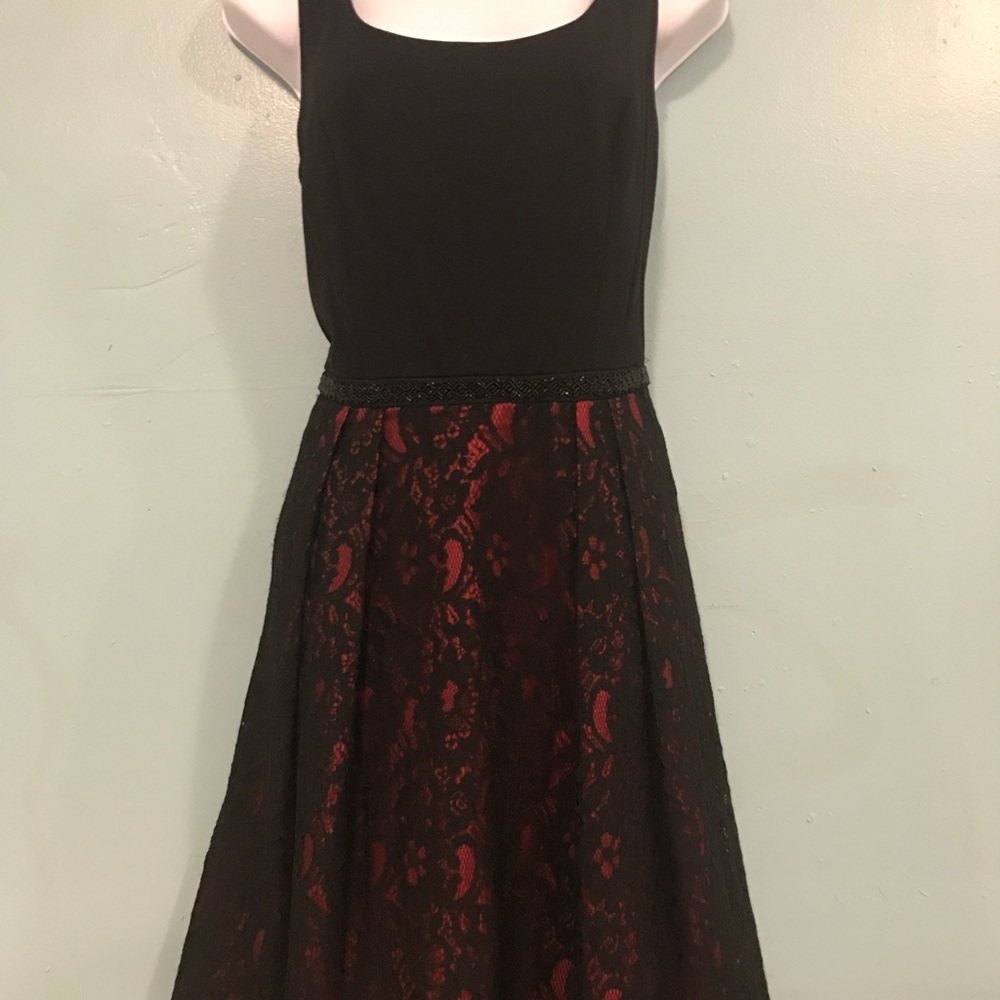 Dress - Picture 2 of 7